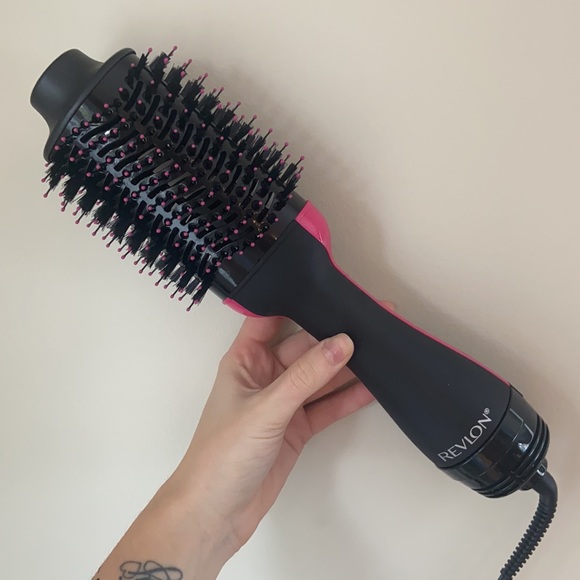 Revlon One step hair dryer - Picture 2 of 4